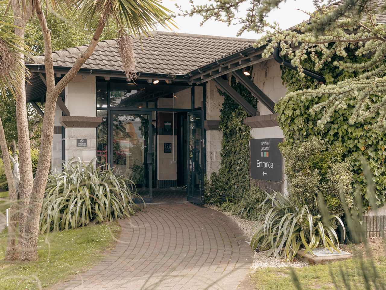 Creative Gardens Cafe & Garden Centre