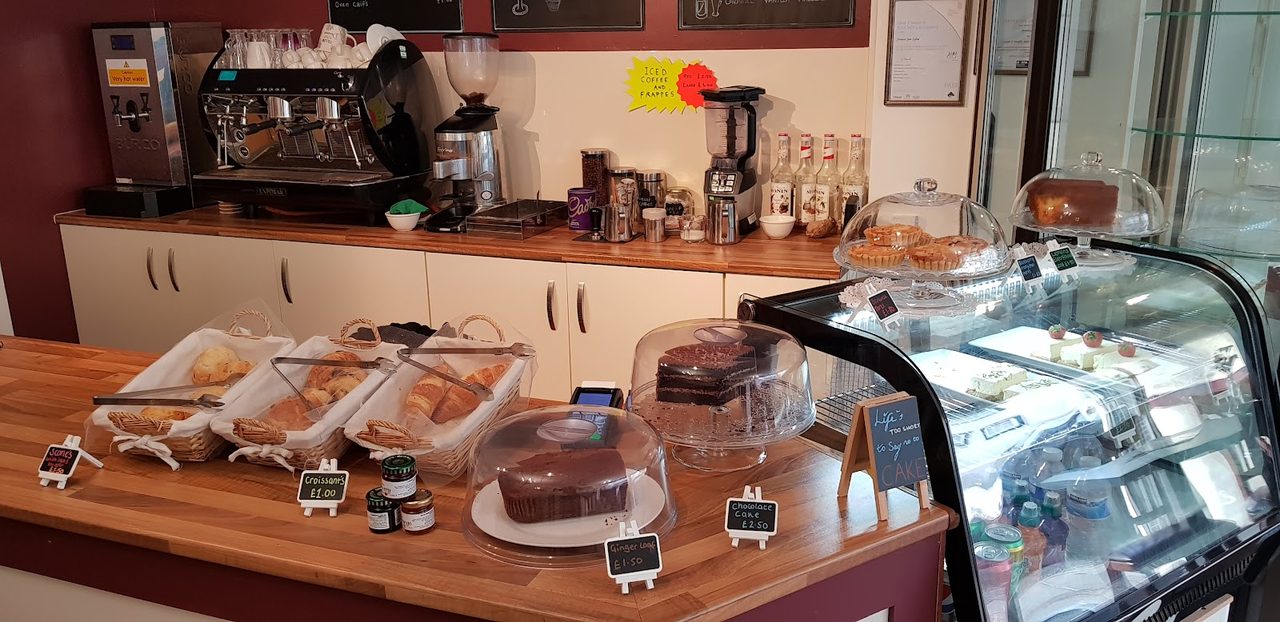 Cromwell Tea Room