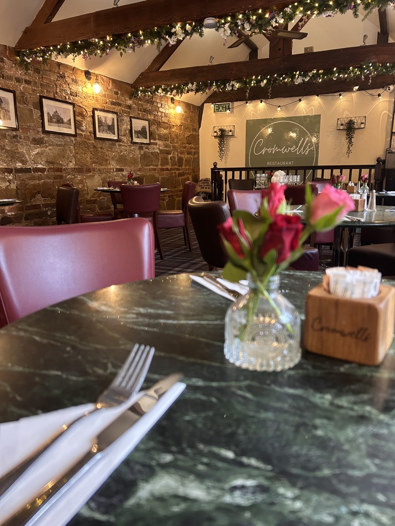 Cromwells Tea Room