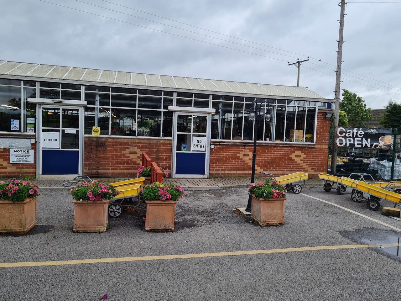 Crown Garden Centre