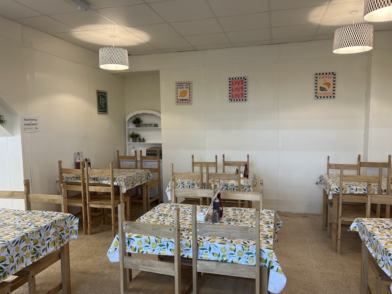 Cwtch Café