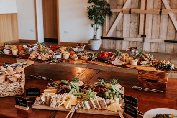 D'vine Catering Ltd