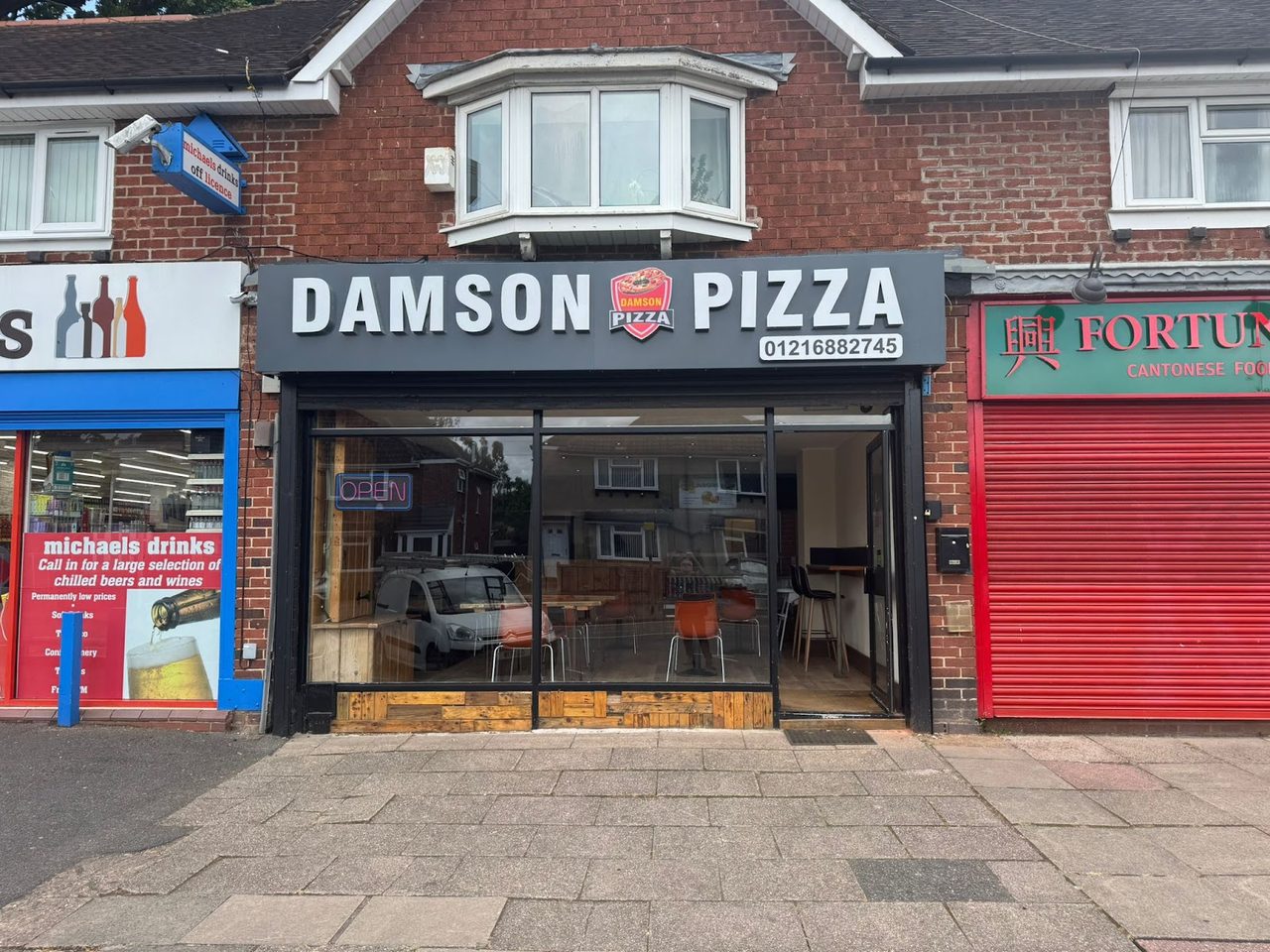 Damson Pizza