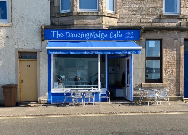 Dancing Midge Cafe
