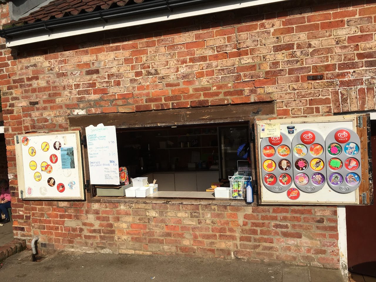 Danes Dyke Kiosk