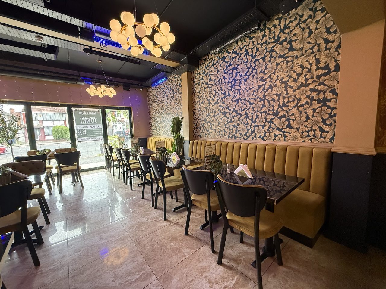 DARBAR Restaurant & Lounge / DARBAR Restaurant And Lounge