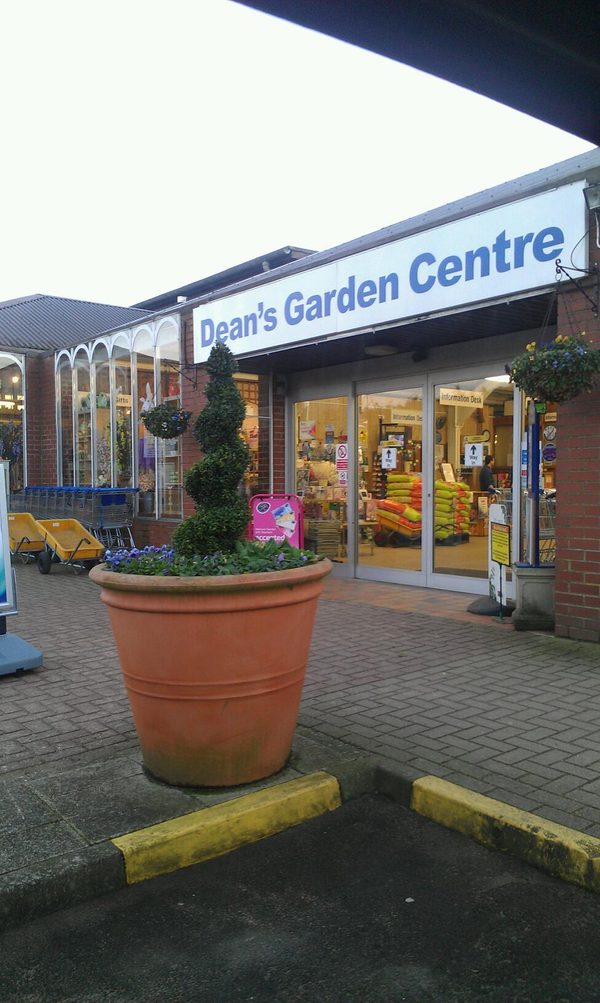 Deans Garden Centre