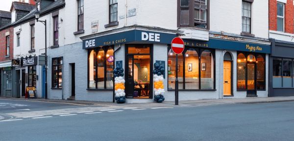 DEE FISH AND CHIPS
