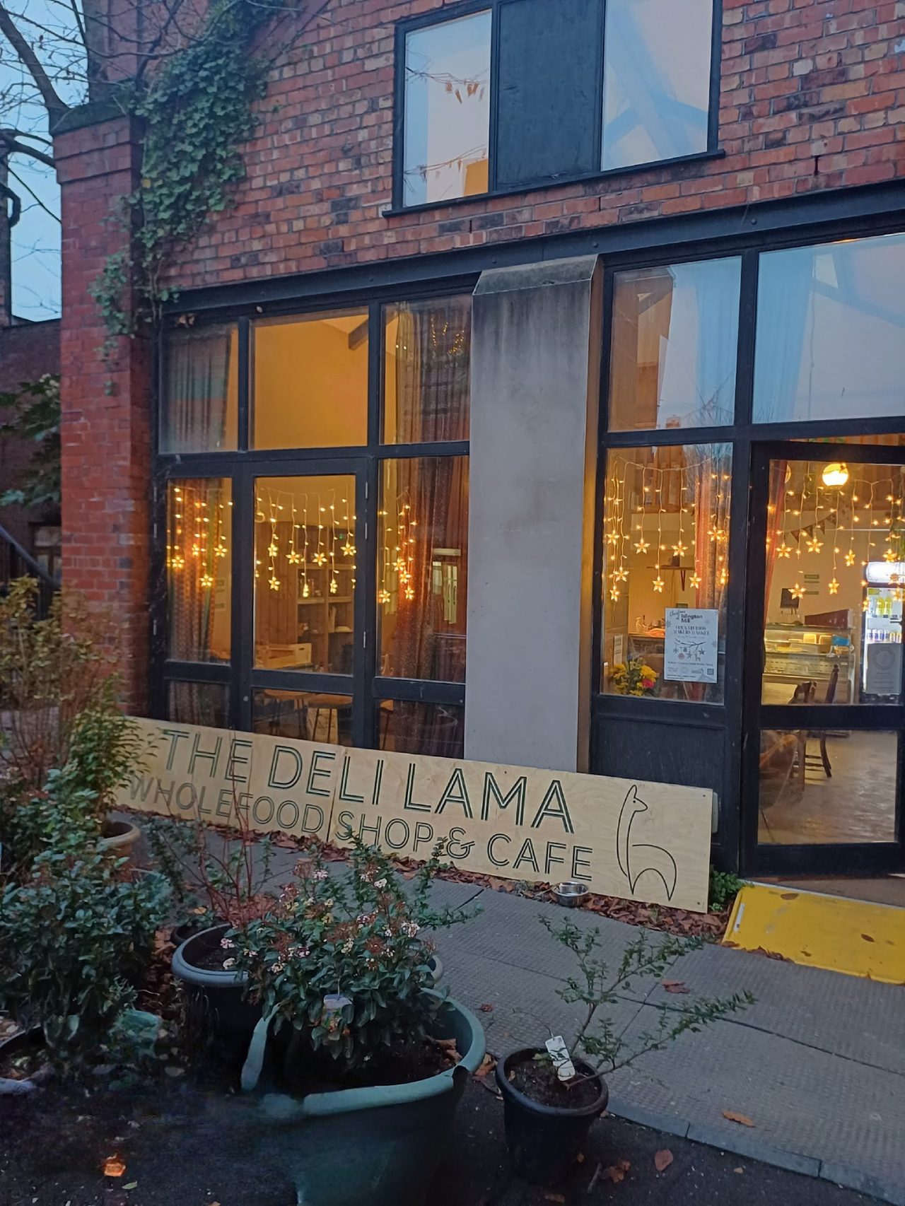 Deli Lama Wholefood Shop And Cafe