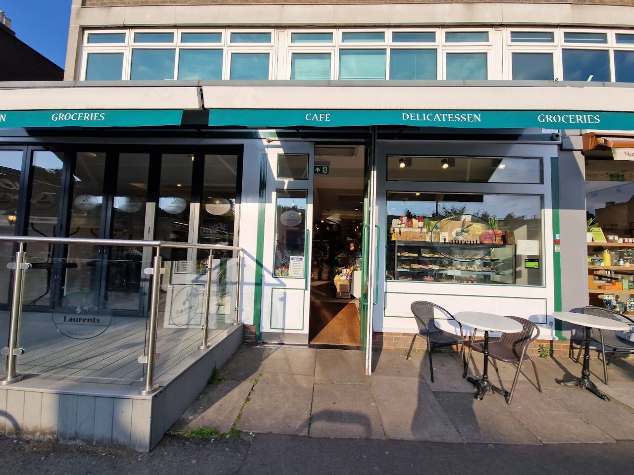 Deli Laurents