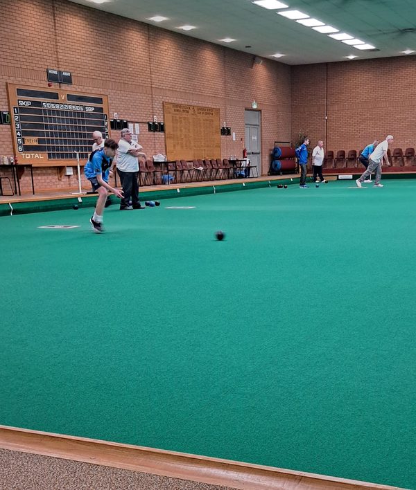 DINEFWR INDOOR BOWLS CENTRE