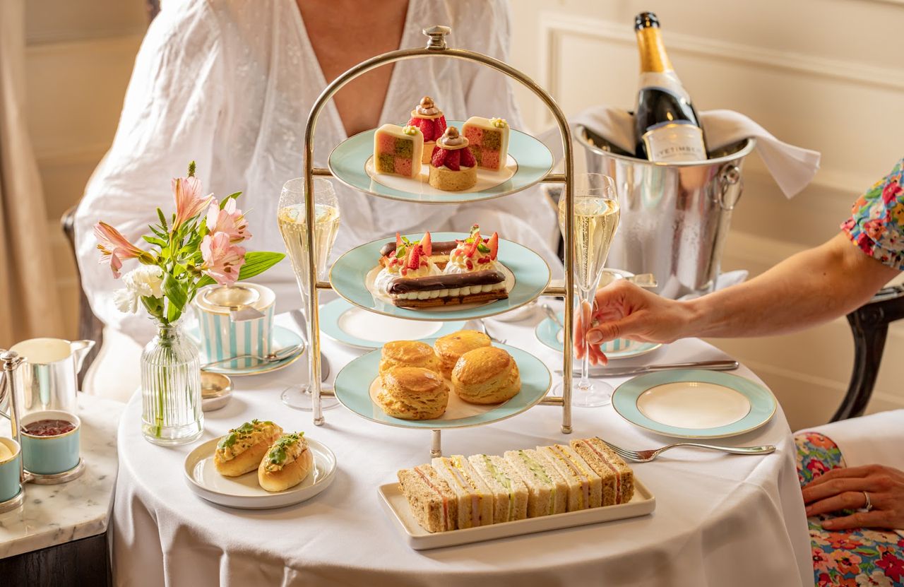 Dining at the Kensington