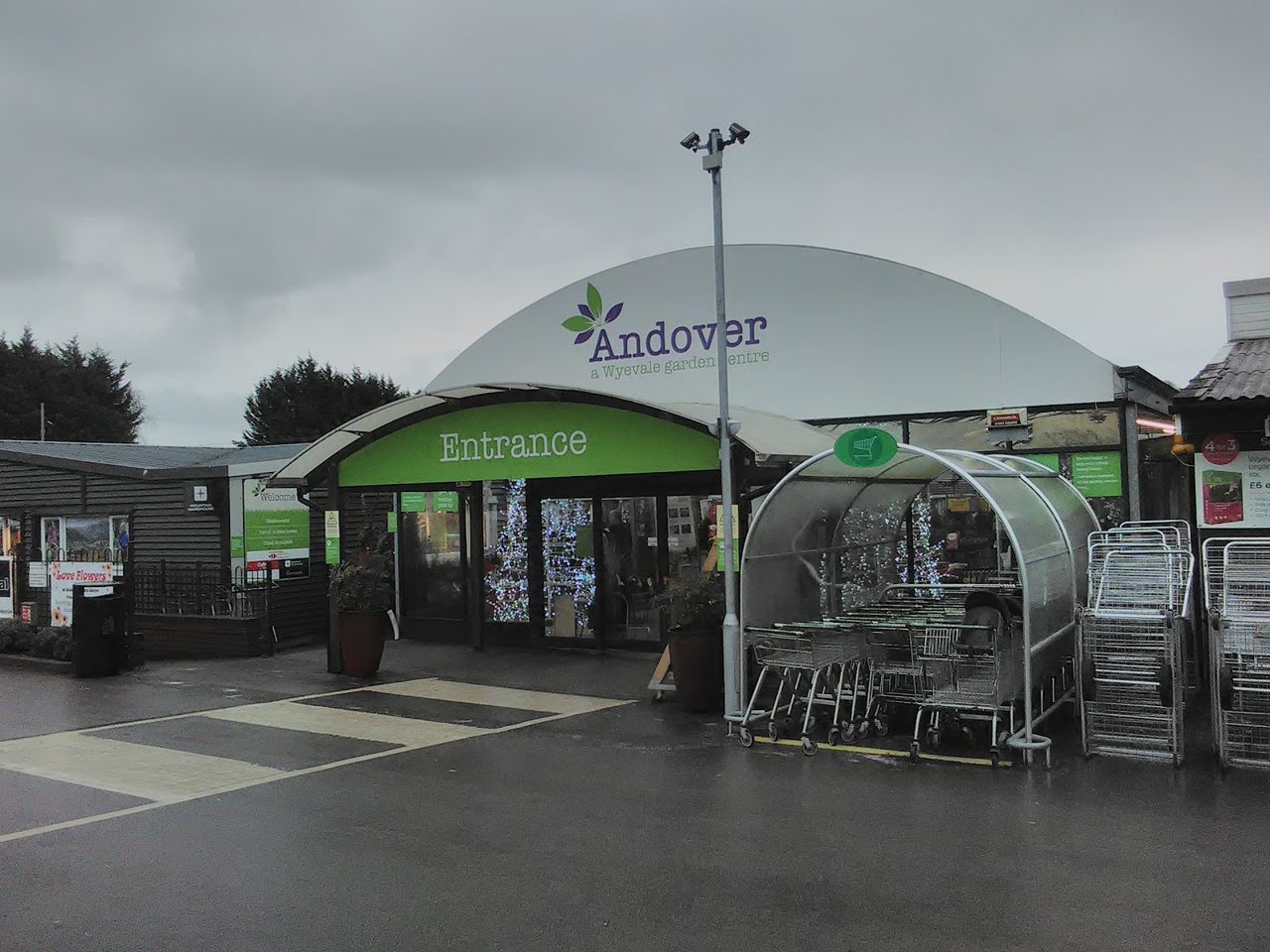 Dobbies Garden Centre