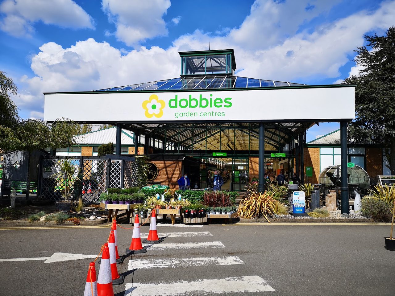 Dobbies Shenstone