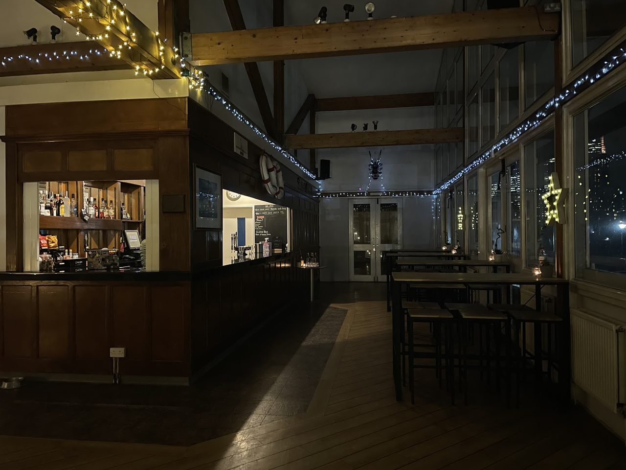 Dock Street Bar