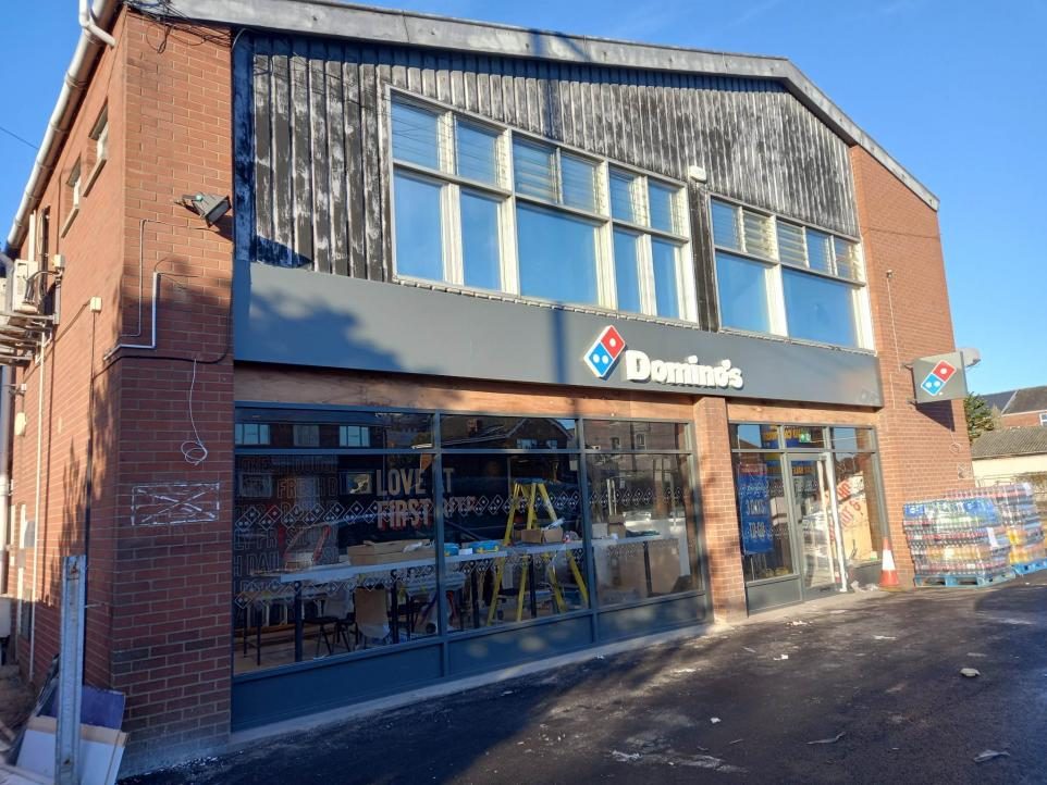 Dominos Pizza