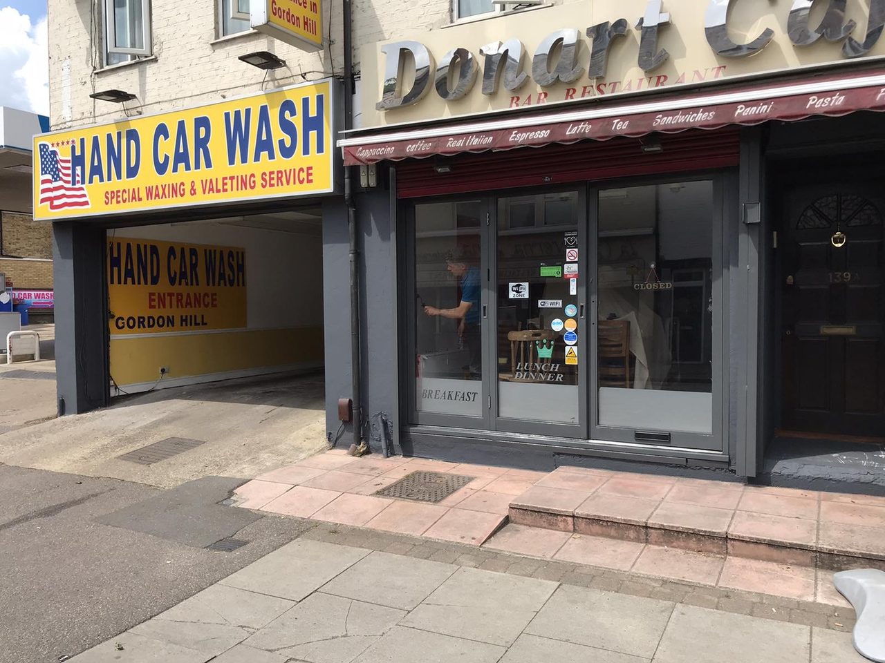 Donart Cafe