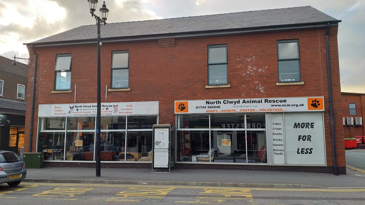 Doris' Bunker Cafe at North Clwyd Animal Rescue