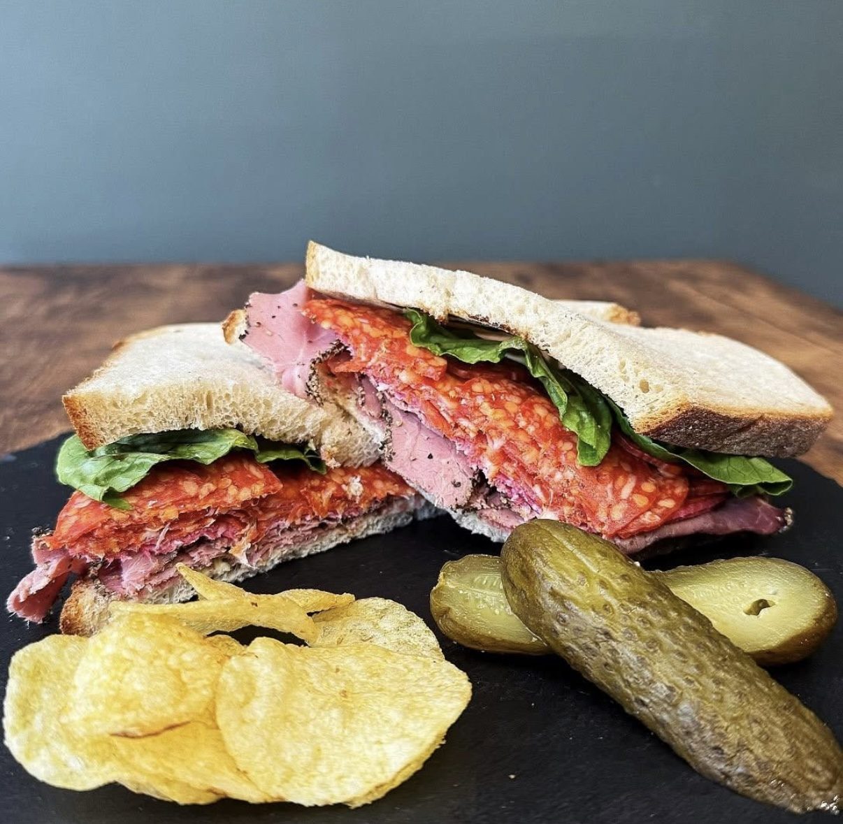 Doug's Deli & Sandwiches