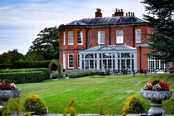 Dovecliffe Hall Hotel & Restaurant