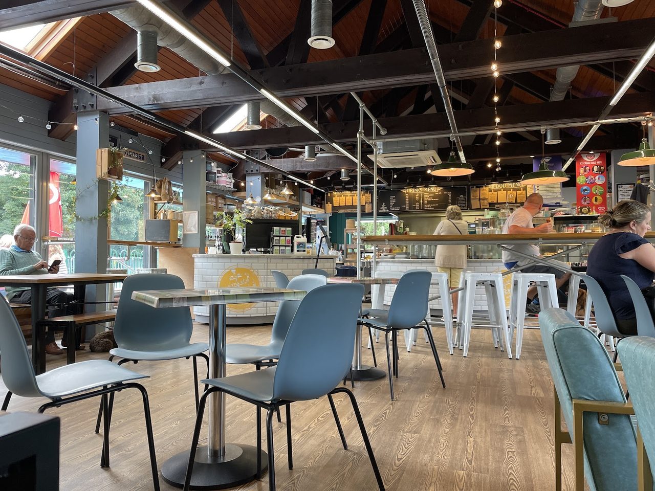 Droitwich Spa Lido Cafe By Little Al's Kitchen