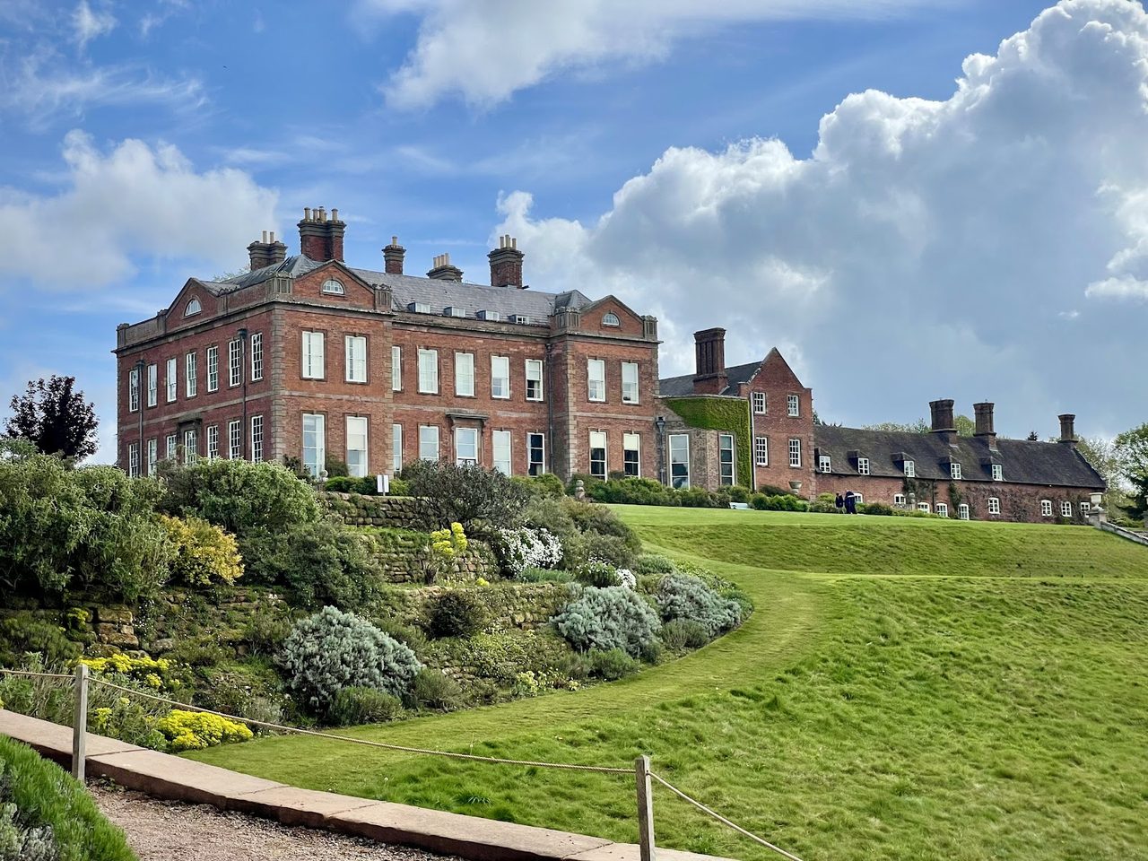 Dudmaston Tea Room