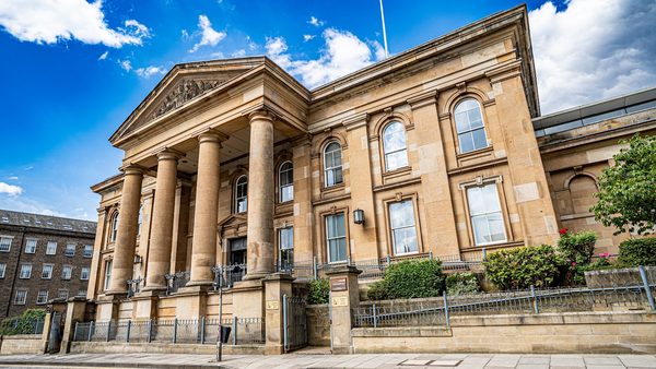 Dundee Sheriff Court