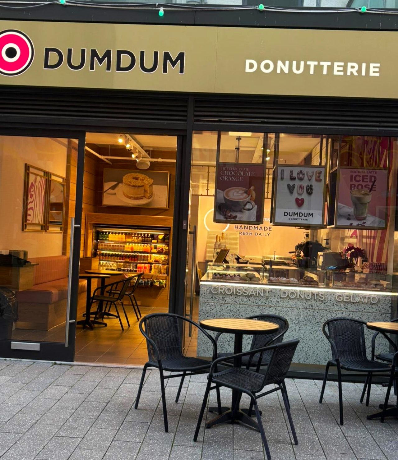 DUNKIN' Wembley