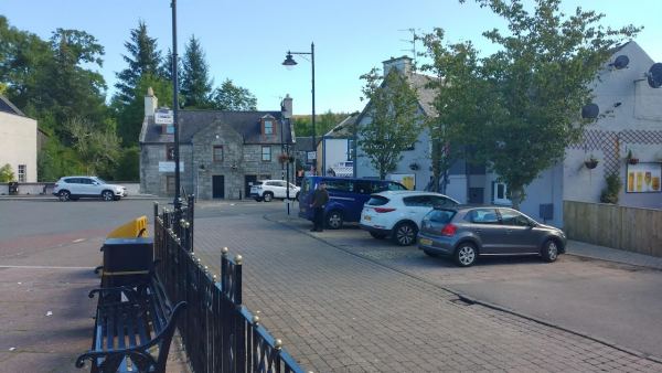Eglinton Hotel