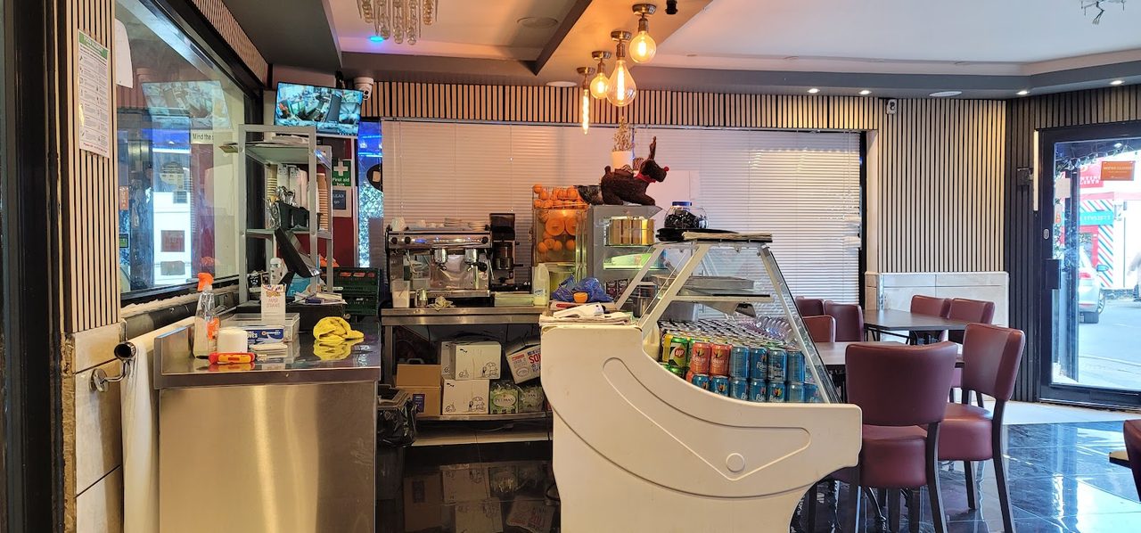 Elhoot Fish Restaurant