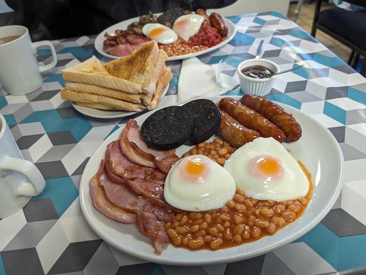 Ella's Cafe