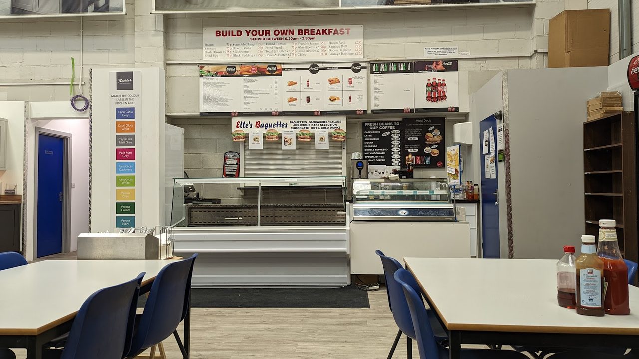 Elles Baguettes at Selco