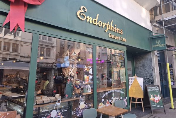 Endorphins Dessert Cafe