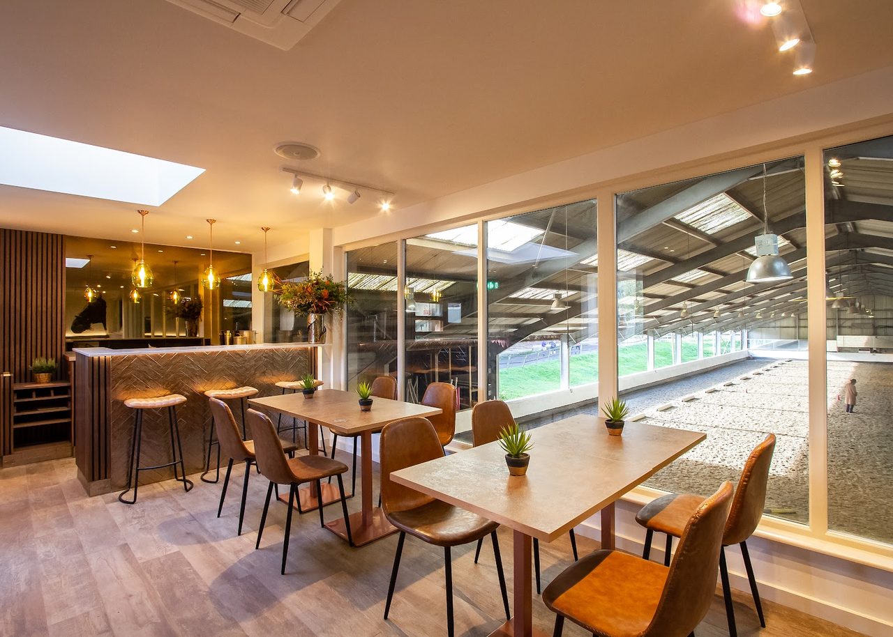 Equus Dining