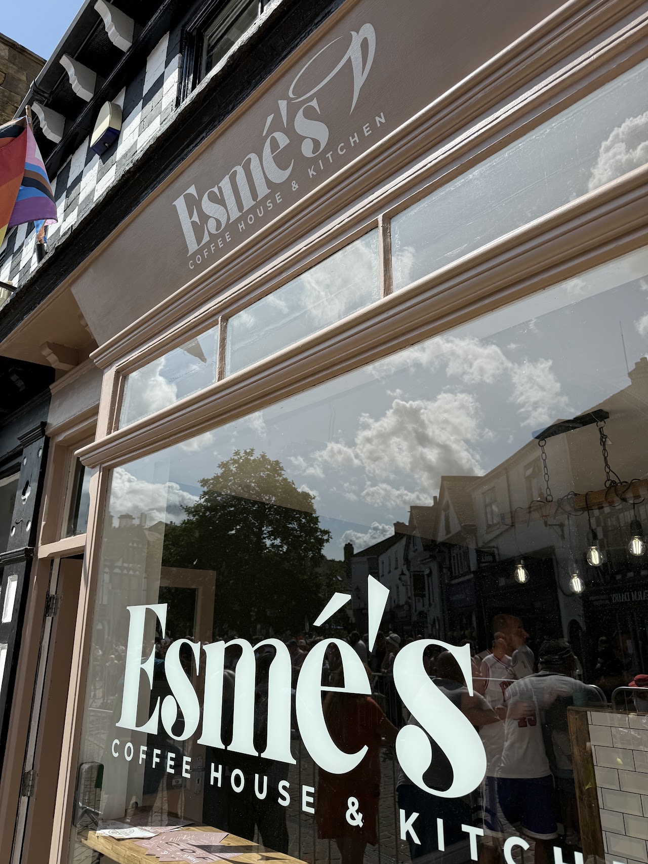 Esme’s Coffee House & Kitchen