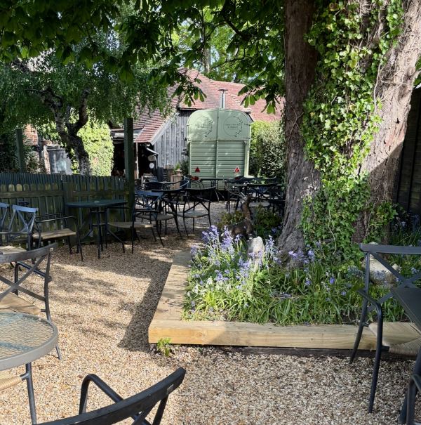 ESMES TEAROOMS