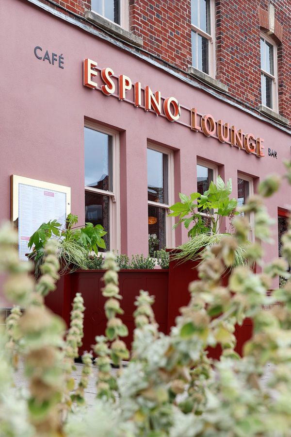ESPINO LOUNGE