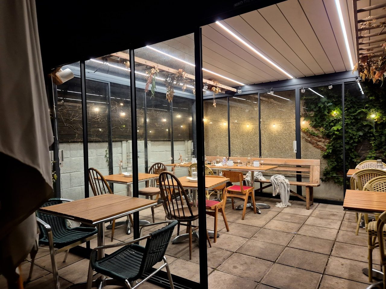 ESS - Compass Waterside Restaurant And Neighbourhood 3 Cafe
