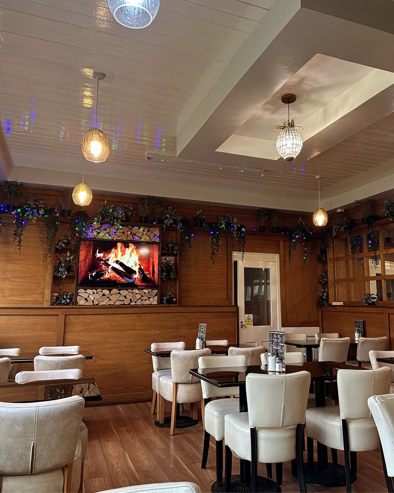 Eve's Cafe
