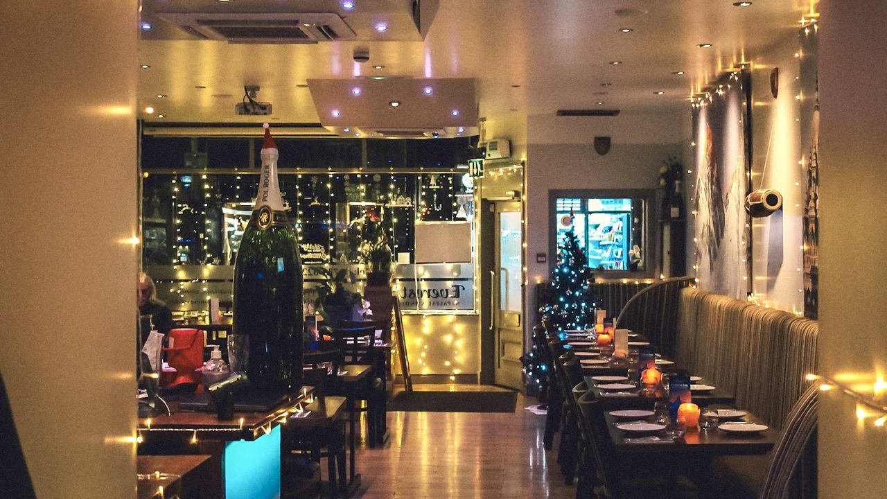 Everest Inn