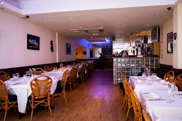 Everest Inn