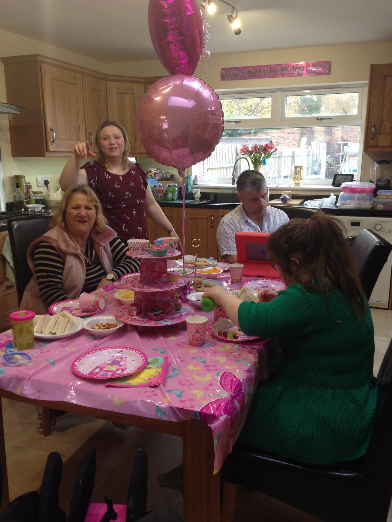 Evergreen Community Book Cafe