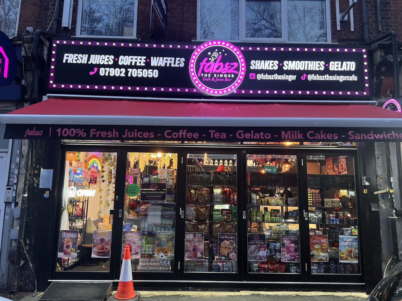 Fabsz The Singer Juice Bar