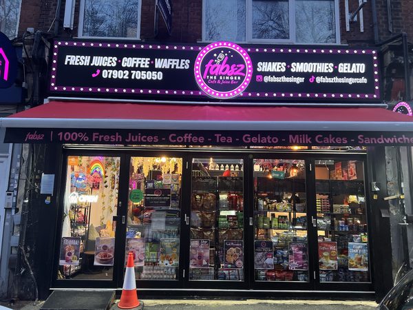 Fabsz The Singer Juice Bar