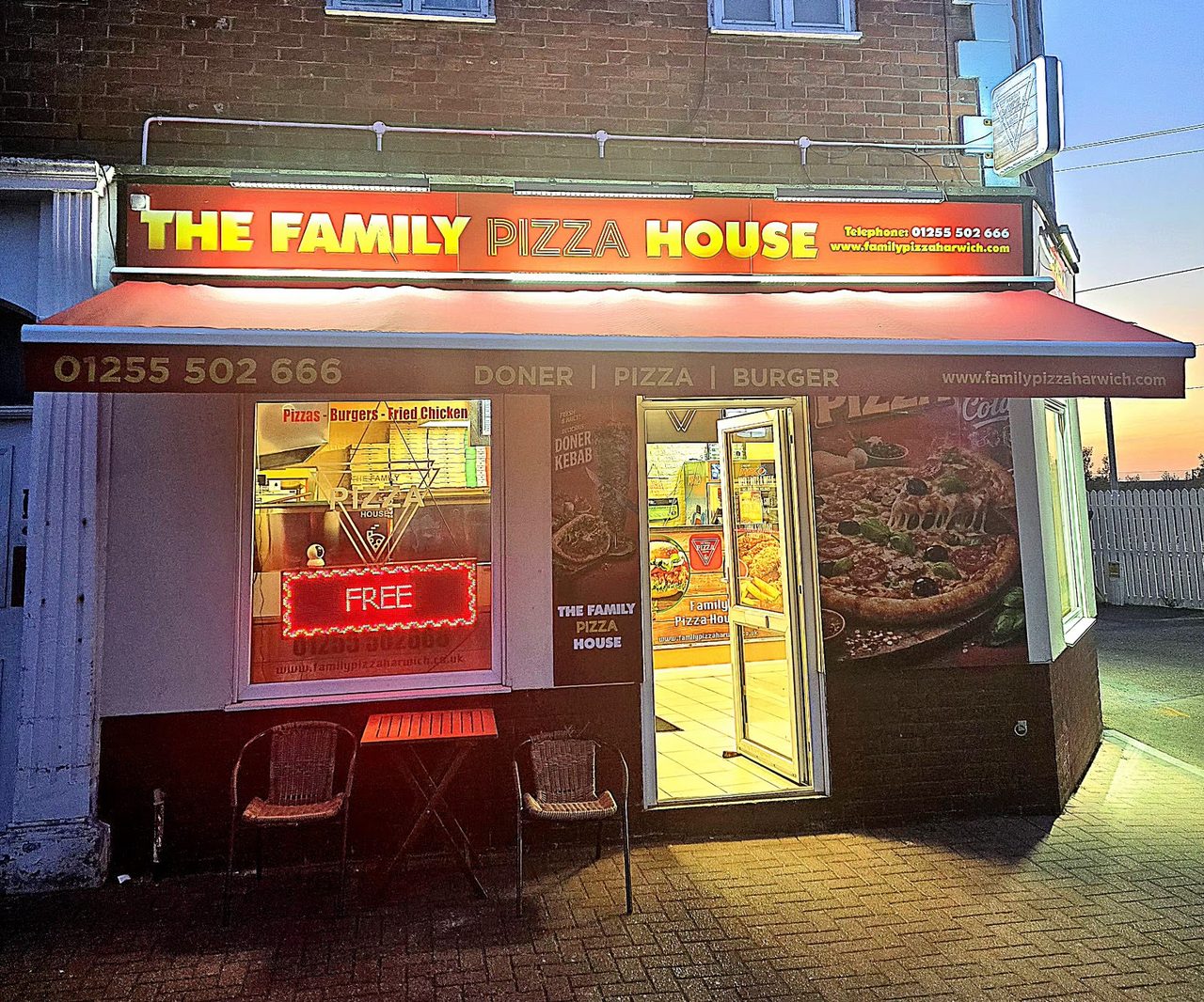 Family Pizza House