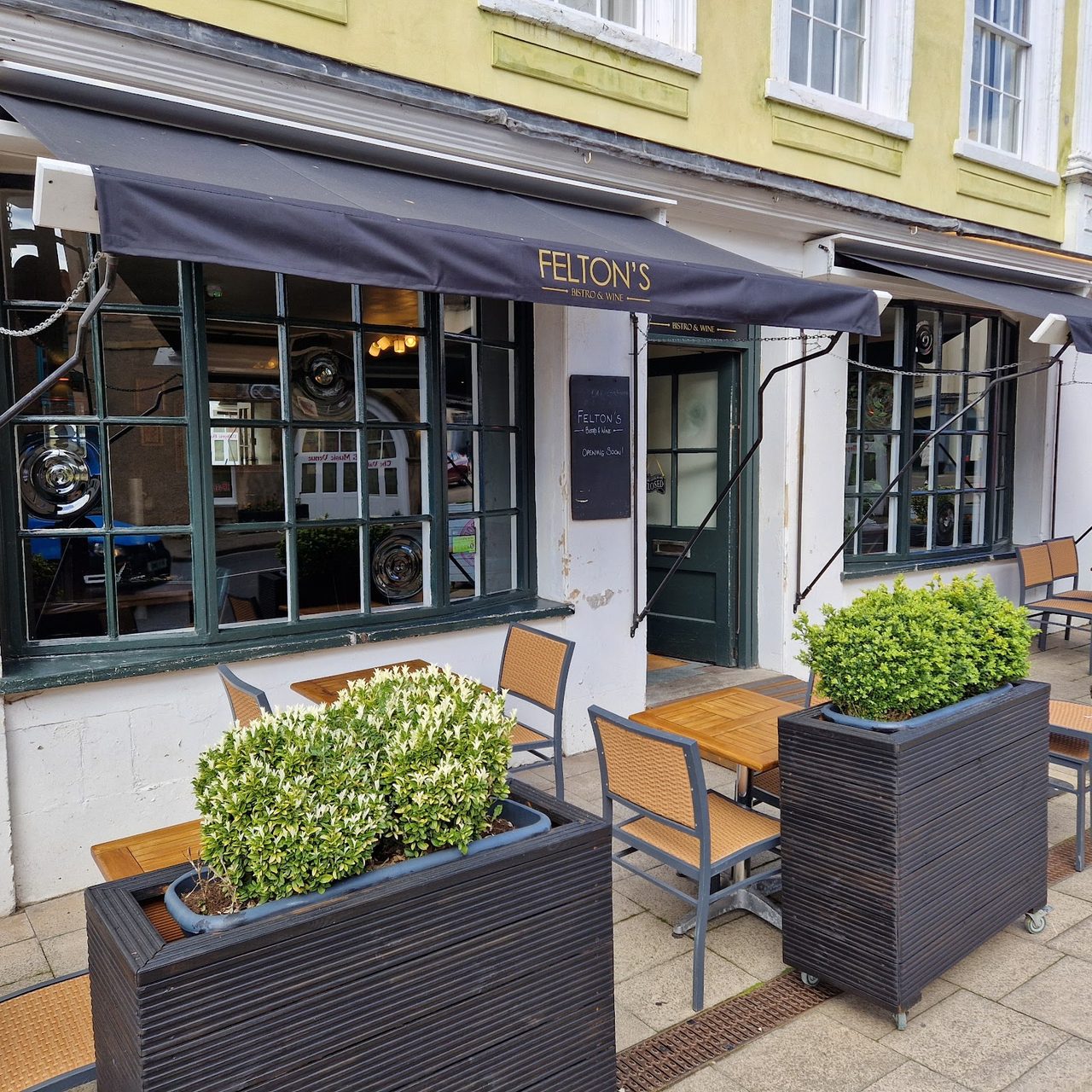 Felton's Bistro & Wine