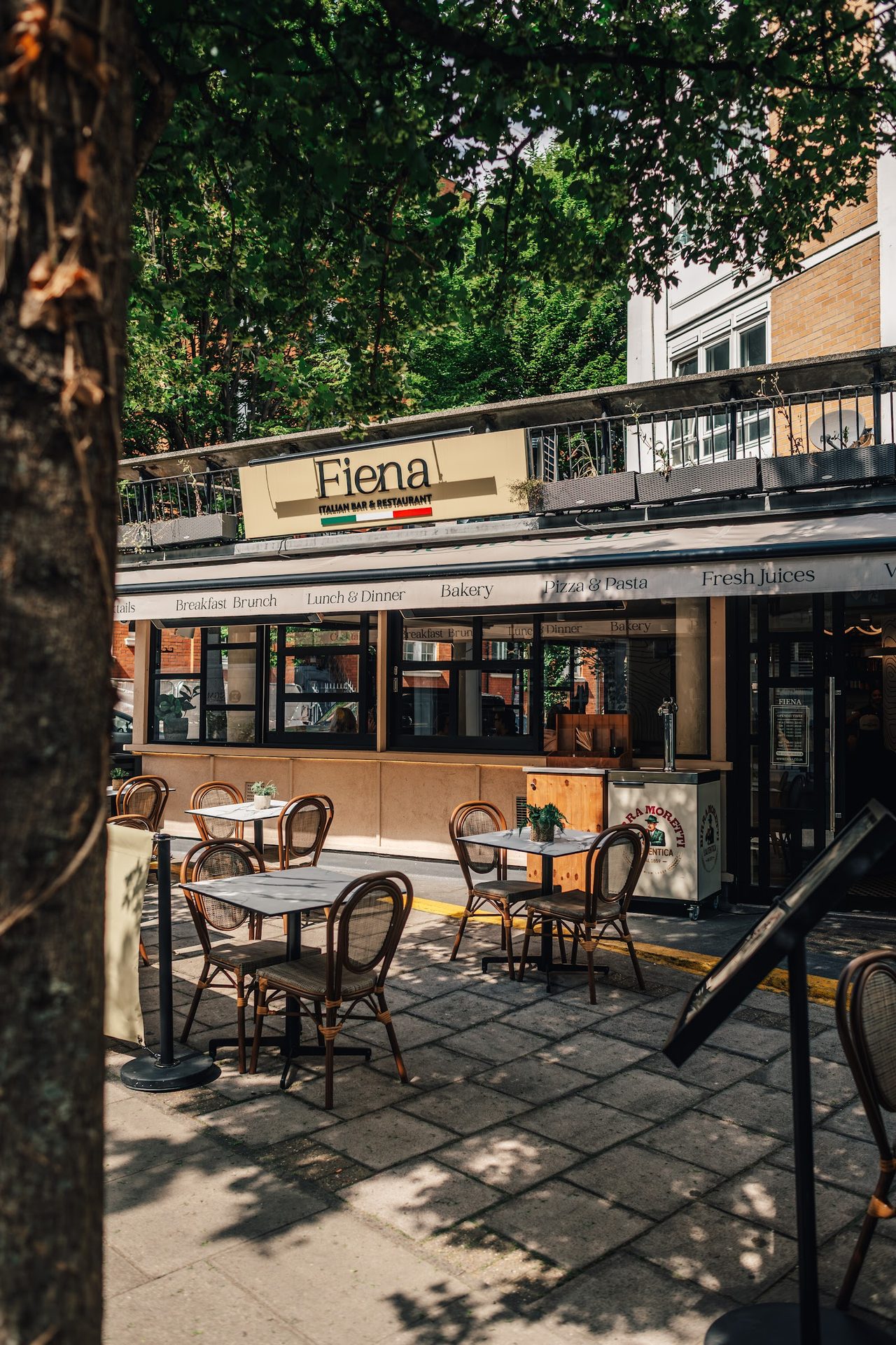 Fiena Cafe