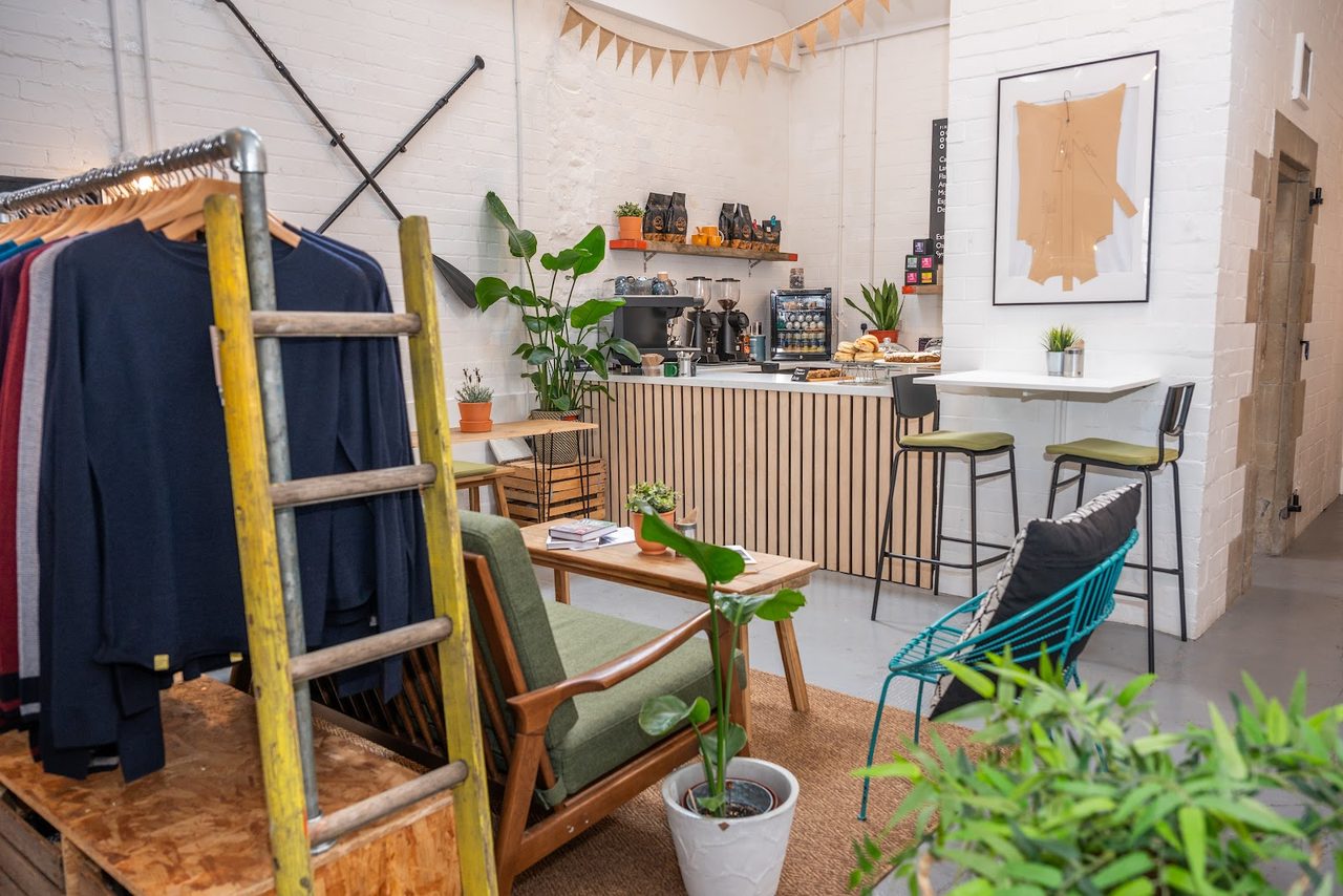 FINDRA Cafe