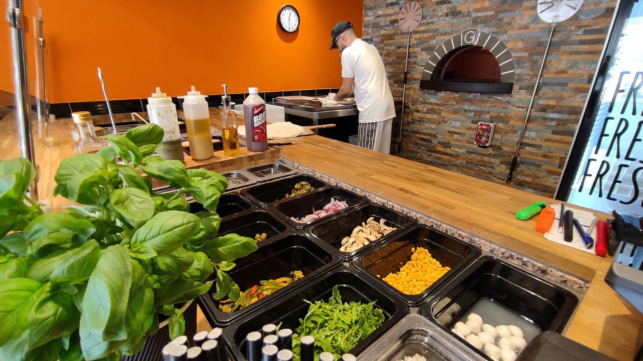 Fireaway Pizza