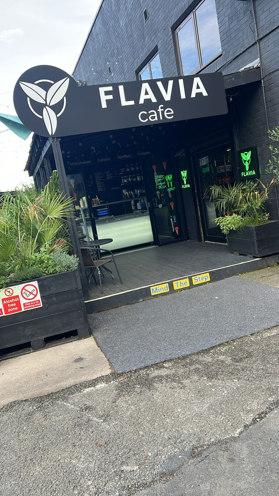 Flavia Cafe & Matcha Bar